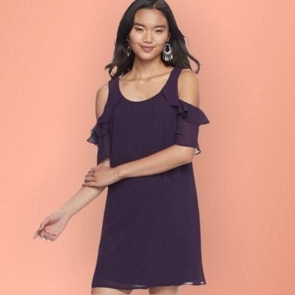 Speechless Dresses & Skirts - Speechless Purple Ruffle Sleeve Elegant Shift Dress